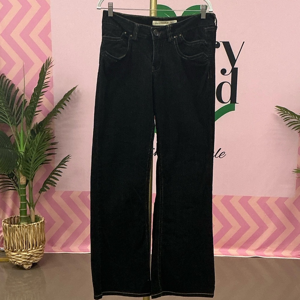 High-Rise Black Wide-Leg Jeans